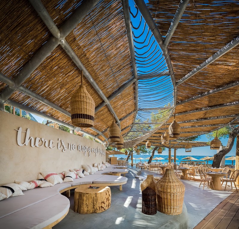 Gooshter Beach Club