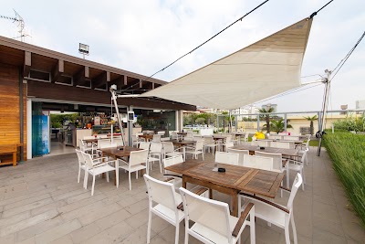 Attilio Beach Pleasure Club 253