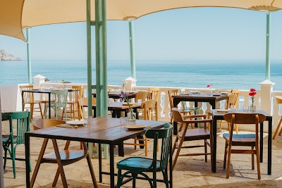 Nudo Ibiza