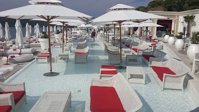 En Vogue Beach Club