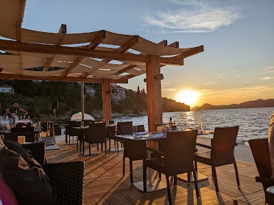 La Baja Beach & Restaurant