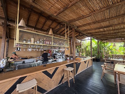 Sirens Beach Bistro
