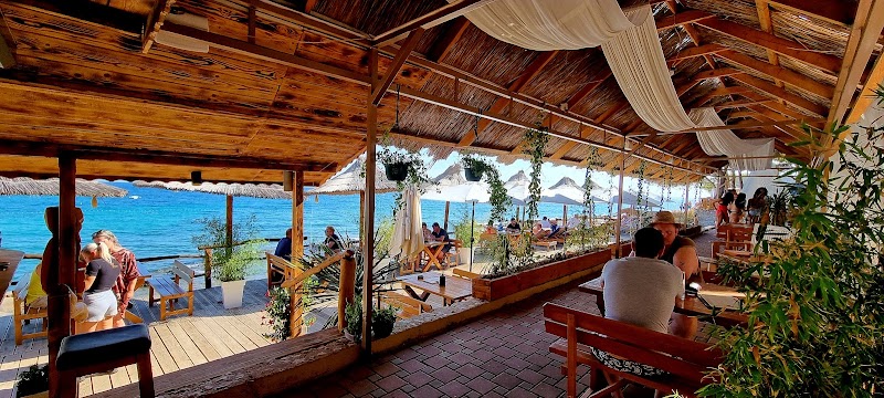 Tiki Bar