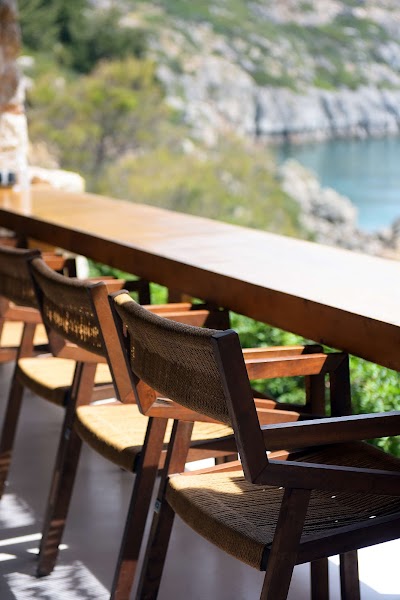 Kounna Beach and Resto Bar